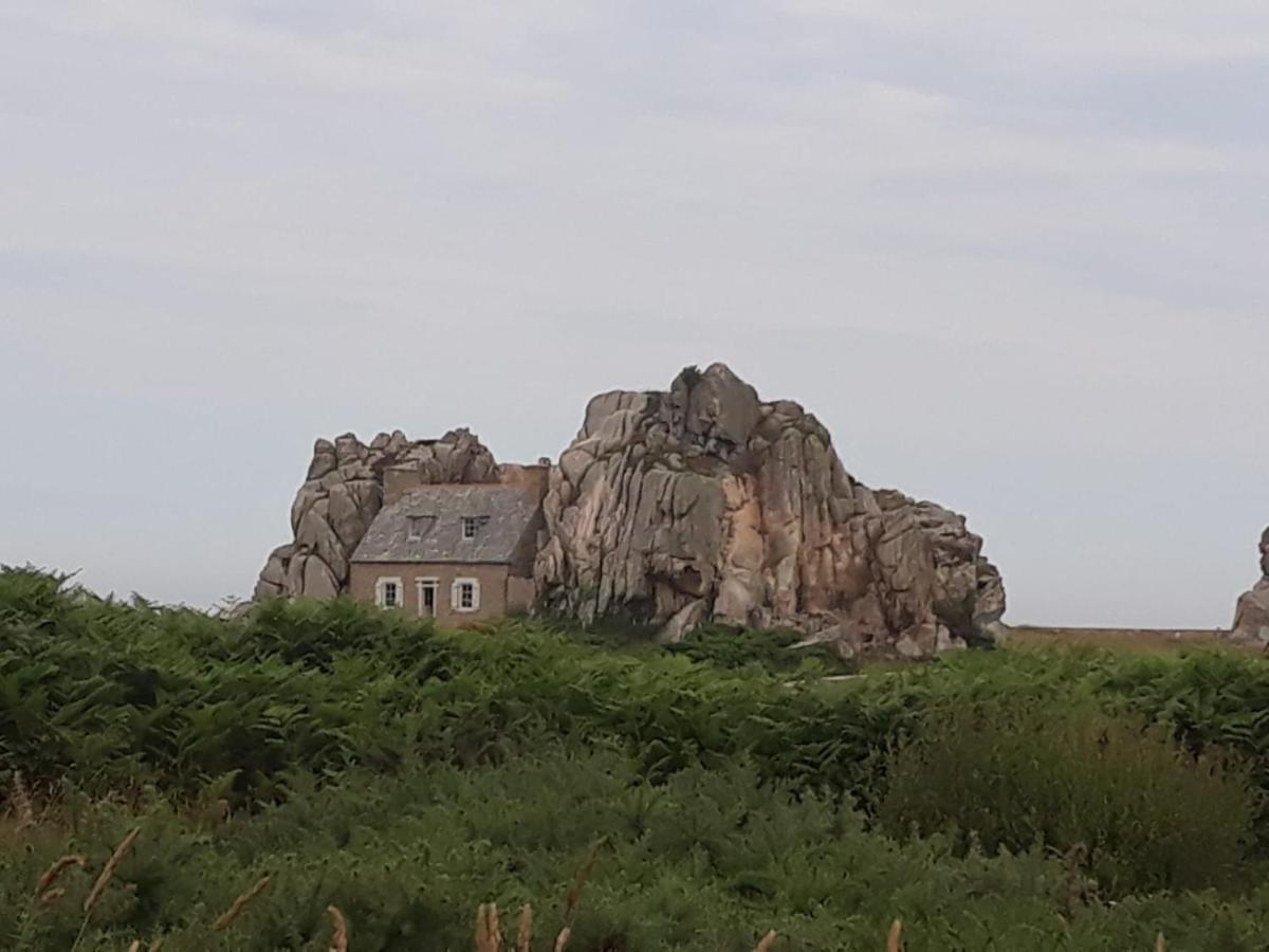 TY ANN maison avec jardin clos de mur, à proximité des commerces et à 3km des plages Penvénan Exterior foto