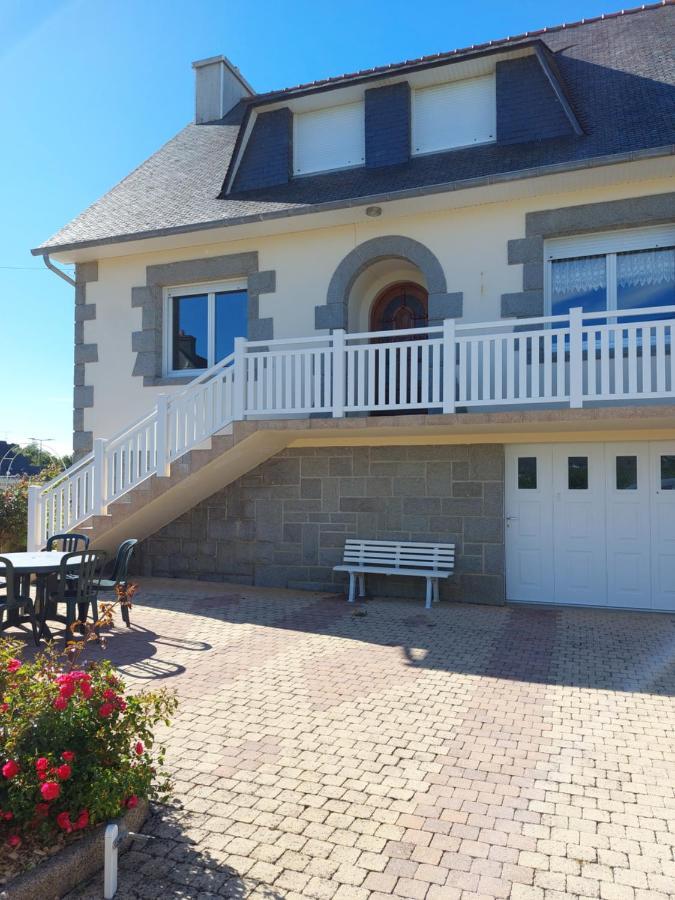 TY ANN maison avec jardin clos de mur, à proximité des commerces et à 3km des plages Penvénan Exterior foto