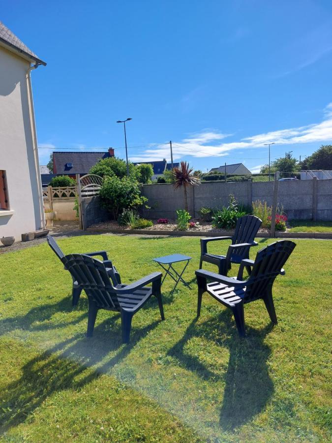 TY ANN maison avec jardin clos de mur, à proximité des commerces et à 3km des plages Penvénan Exterior foto